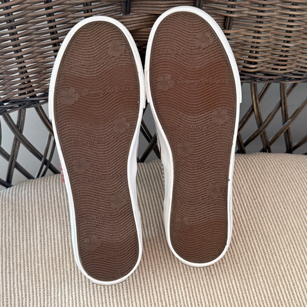 Tommy Bahama white and blue striped canvas slip-on sneakers. Nwt’s sz 7.5 - Picture 6 of 6